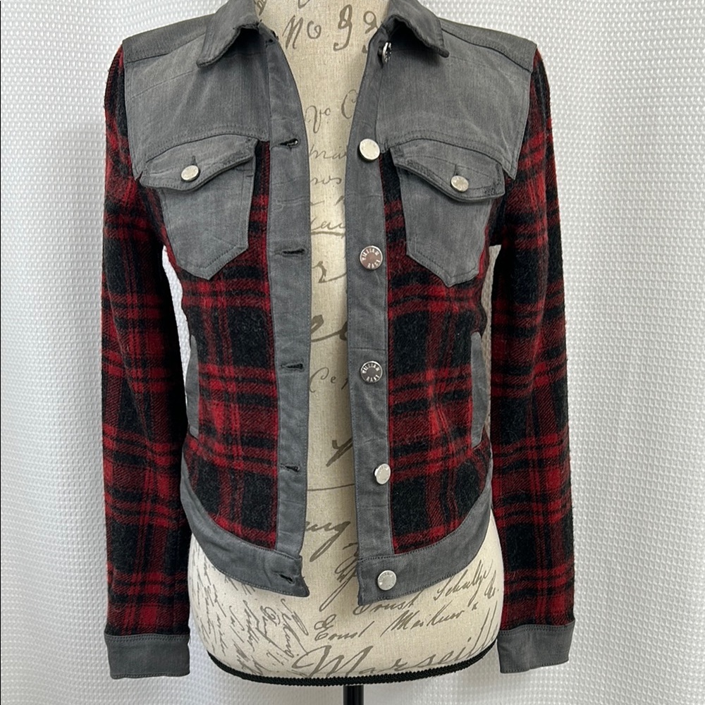 William Rast Plaid Black/Red/Gray Women's Jean style Jacket